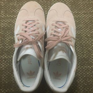 Adidas Womens Gazelle Icey Pink Sneakers (BY9544)
